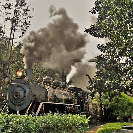 Daya, Hot Tub, Pool Table, 1089 Of Free Attraction Tickets For Each Paid Day, Dollywood And More! Gatlinburg Oda fotoğraf