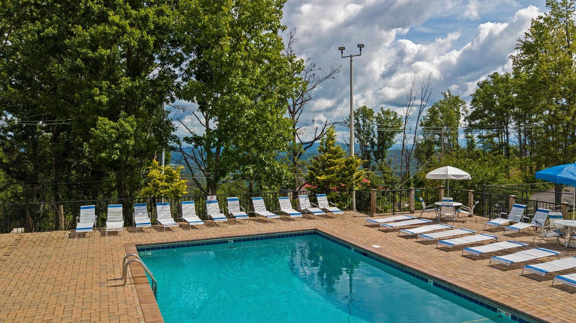 Daya, Hot Tub, Pool Table, 1089 Of Free Attraction Tickets For Each Paid Day, Dollywood And More! Gatlinburg Oda fotoğraf