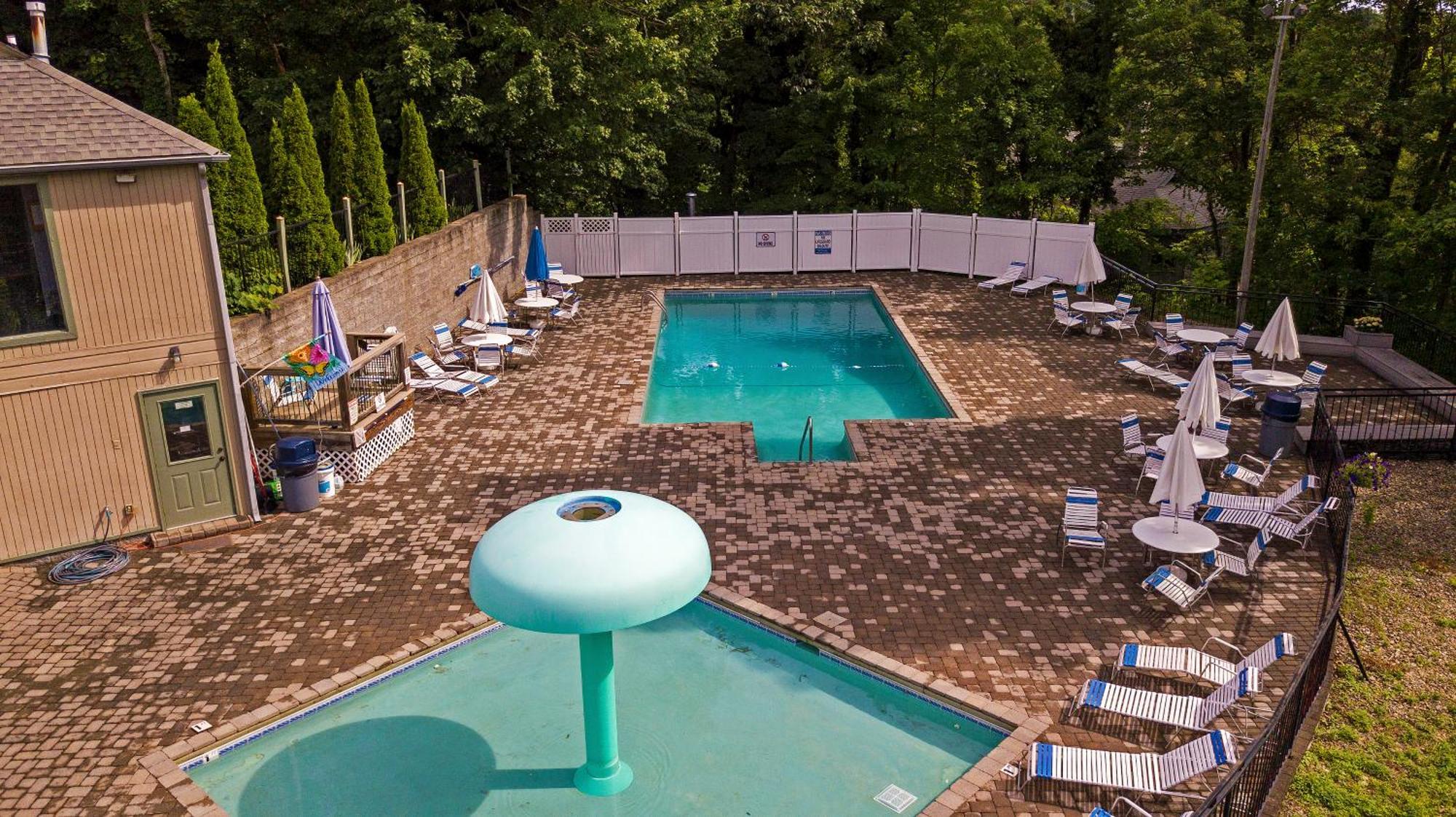 Daya, Hot Tub, Pool Table, 1089 Of Free Attraction Tickets For Each Paid Day, Dollywood And More! Gatlinburg Oda fotoğraf