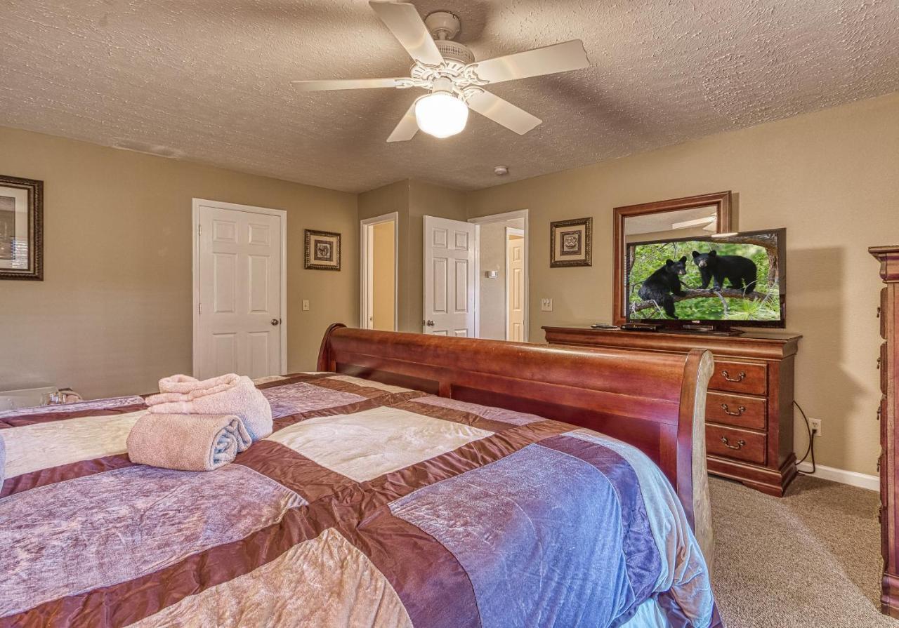 Daya, Hot Tub, Pool Table, 1089 Of Free Attraction Tickets For Each Paid Day, Dollywood And More! Gatlinburg Dış mekan fotoğraf